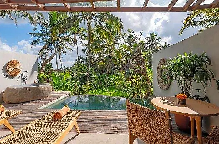 Inara Alas Harum 5* Keliki